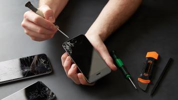 Địa chỉ thay màn hình iPhone uy tín nhất quận Tây Hồ, Hà Nội