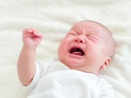 Tuyệt chiêu dỗ bé quấy khóc