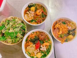 Quán bánh đa cua nổi tiếng nhất Hải Phòng