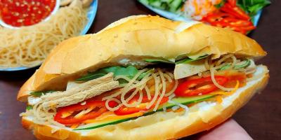 Quán bánh mì ngon nhất Hạ Long