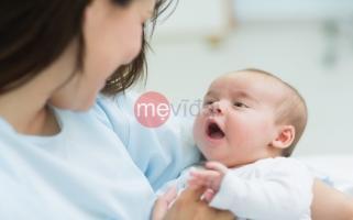 Bí quyết chăm sóc trẻ sơ sinh tốt nhất vào mùa hè nắng nóng