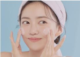 Bộ mỹ phẩm thiên nhiên trị mụn 
