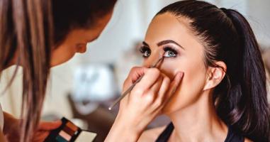 Chuyên gia trang điểm hàng đầu Hà Nội