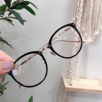 Cửa hàng mắt kính uy tín nhất tại quận 3, TP. HCM