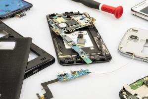 Trung tâm sửa chữa và bảo hành điện thoại iPhone uy tín nhất tại Đà Nẵng