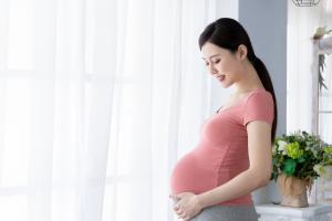 Món đồ cần mang vào phòng sinh cho các mẹ bầu