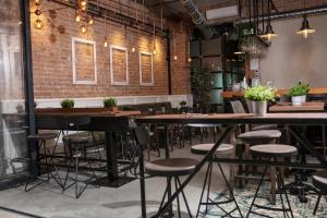 Địa chỉ cung cấp bàn ghế cafe giá rẻ và uy tín tại TP. Hồ Chí Minh