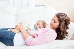 Dịch vụ chăm sóc mẹ và bé uy tín, chuyên nghiệp nhất tại Quận 4, TPHCM