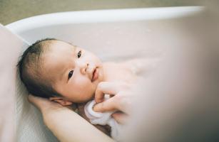Dịch vụ tắm bé tại nhà tốt nhất ở Bình Dương