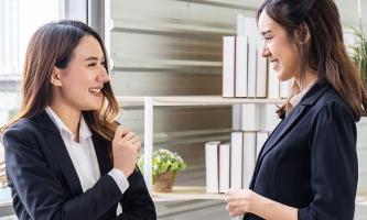 Đoạn văn nghị luận về sự đồng cảm tạo nên vẻ đẹp gắn kết của thể giới hay nhất