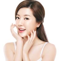 Kem dưỡng trắng đáng sử dụng nhất của Nhật