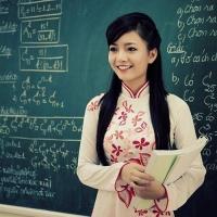 Lý do nên yêu một cô nàng sư phạm