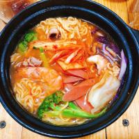 Thương hiệu mì cay được yêu thích nhất Việt Nam
