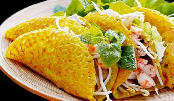Quán bánh xèo, nem lụi ngon nhất Hà Nội