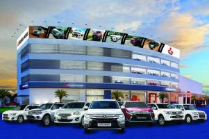 Showroom ô tô chính hãng uy tín nhất quận Bình Tân, TP. HCM