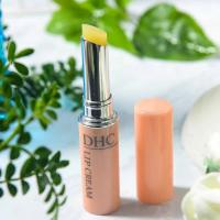 Son dưỡng môi mềm mịn dành cho bạn gái ngày Thu Đông