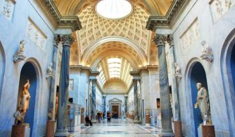 Tác phẩm điêu khắc nổi tiếng tại bảo tàng vùng đất Thánh Vatican