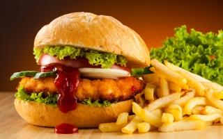 Thực phẩm bạn nên tránh nếu muốn giảm cân