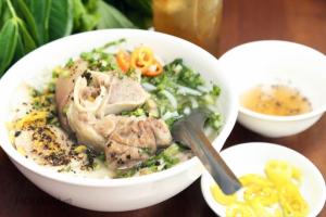 Quán bánh canh ngon nhất TP. Đồng Xoài, Bình Phước