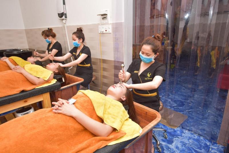 Á Đông Clinic & Spa