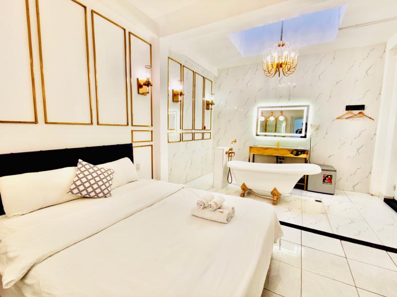 A-In Hotel Glamour