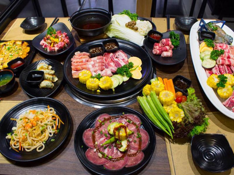 Buffet Aka House