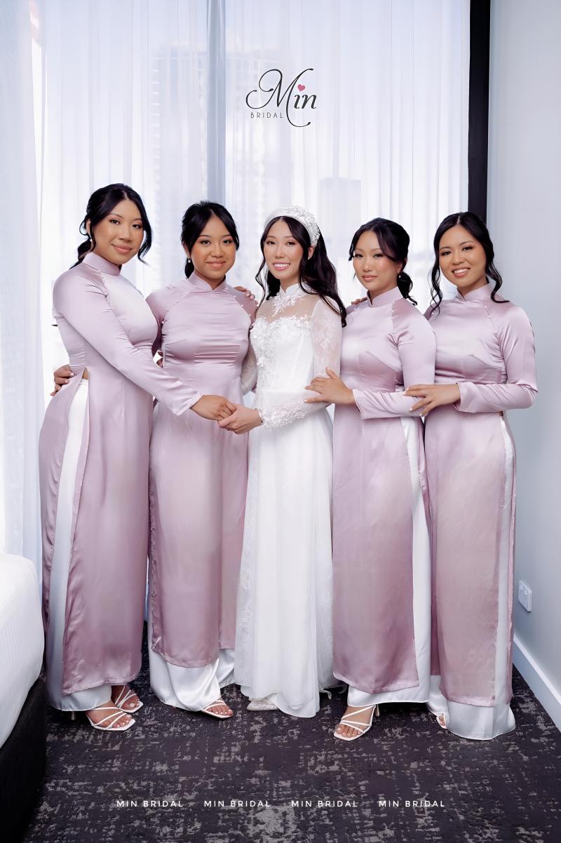 Min's Bridal
