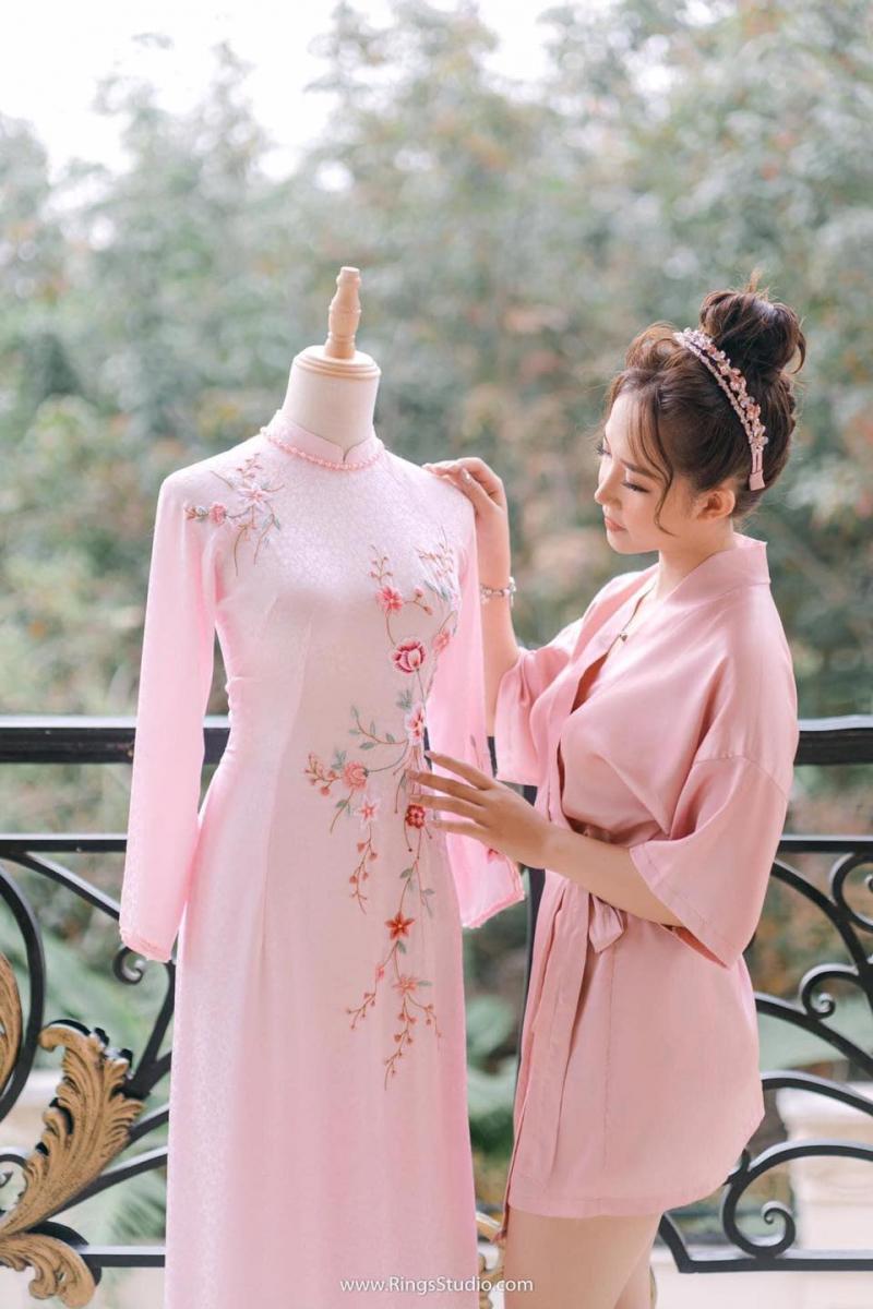 Anna Studio - Áo Cưới Hoa Vàng Trên cỏ Xanh