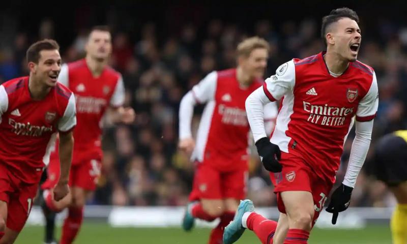 Arsenal - Độ tuổi trung bình: 24 tuổi 276 ngày