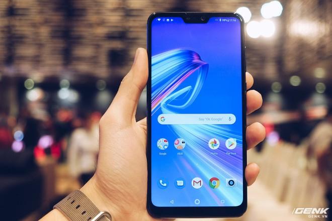 Asus Zenfone Max Pro M2 (Pin: 5000 mAh)