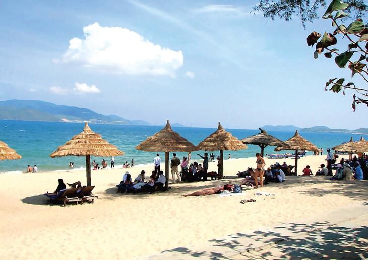 Bãi tắm Tình Yêu