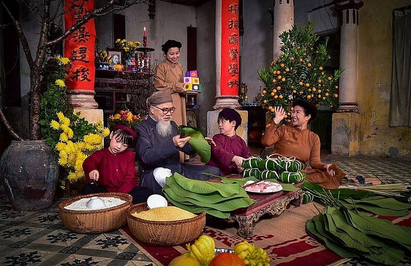 Bài thơ chúc tết cho trẻ mầm non: Năm mới bé chúc