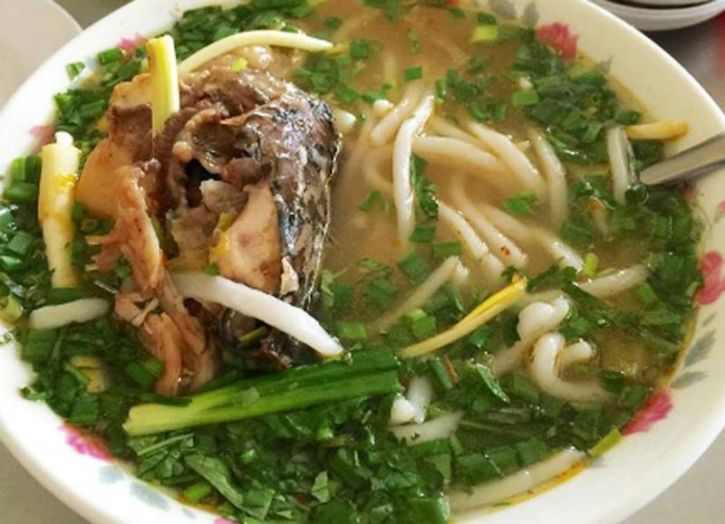 Bánh Canh Cá Lóc Đông Hà