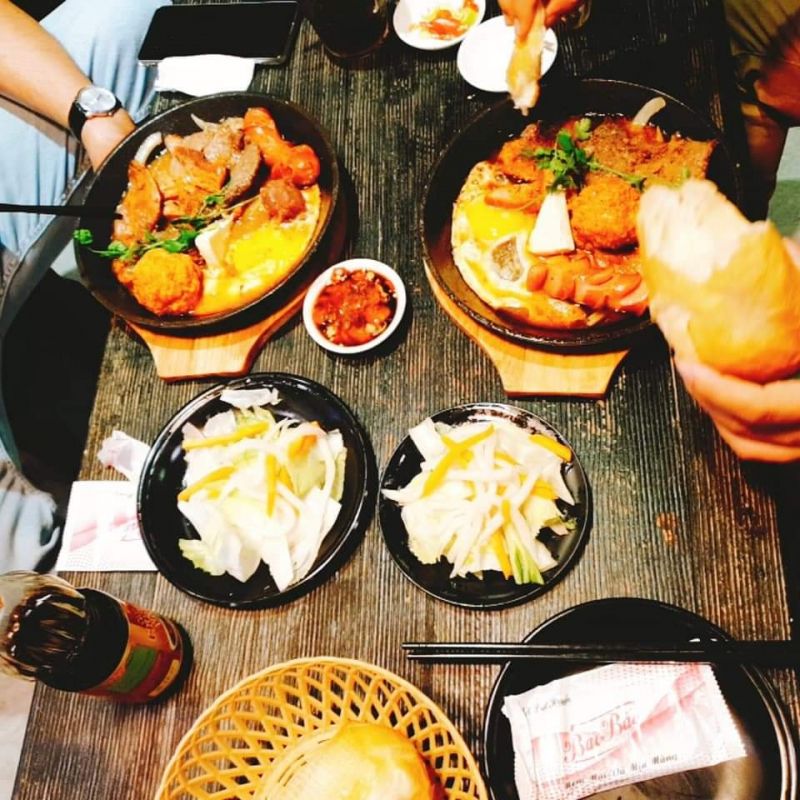 Bánh Mì Chảo Cô 3 Hậu