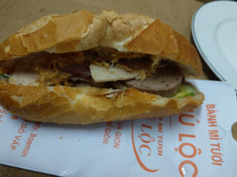 Bánh Mì Tươi Phú Lộc