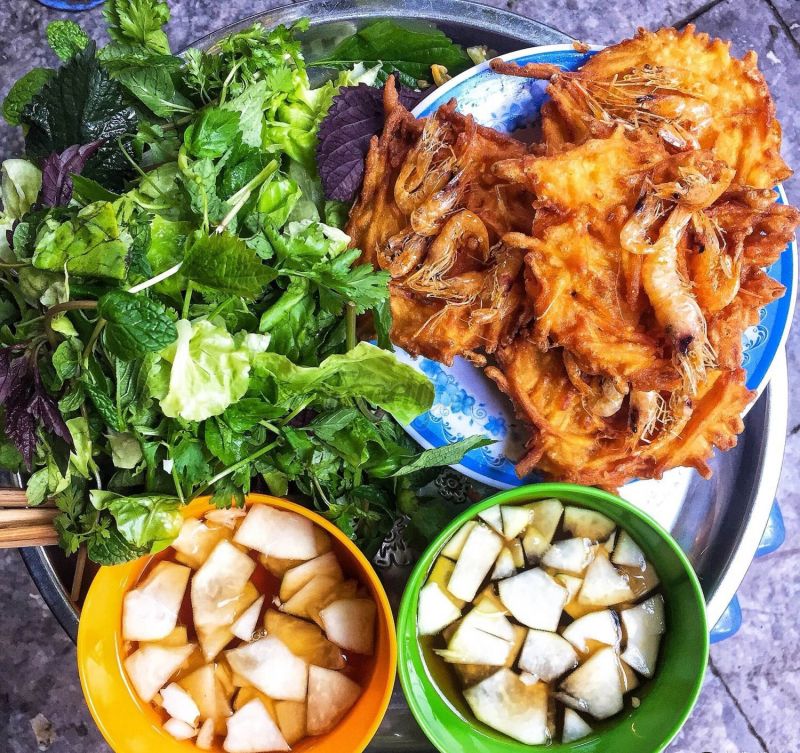 Bánh Tôm Cô Ầm