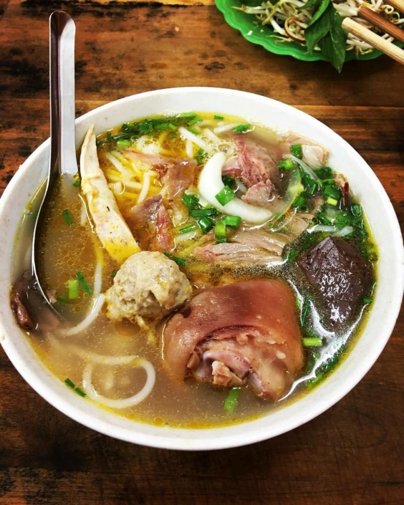 Bún bò Huế