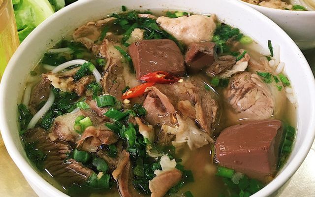 Bún Bò Huế Cô Út