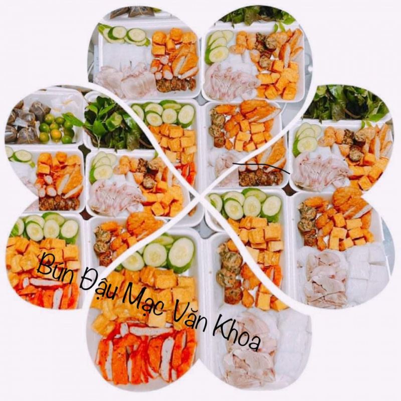Đặc biệt là đậu rán vàng với lớp vỏ vàng, phần nhân nóng, bùi bùi