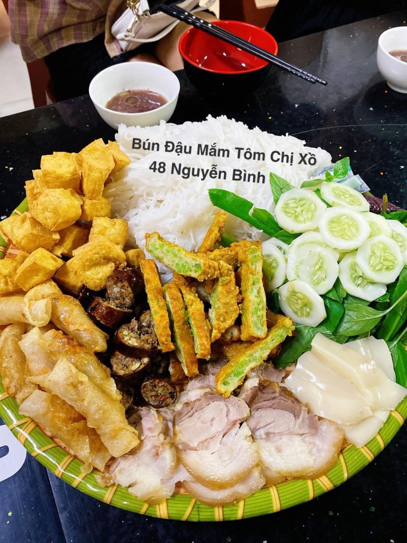 Bún Đậu Mắm Tôm Chị Xồ