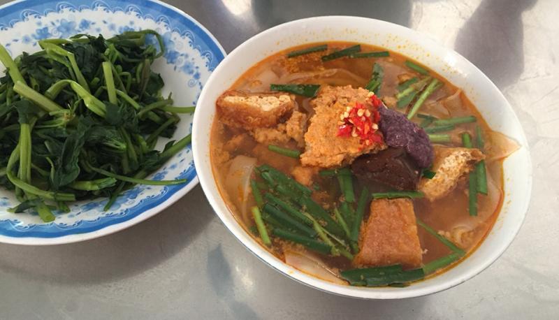 Bún riêu Yến