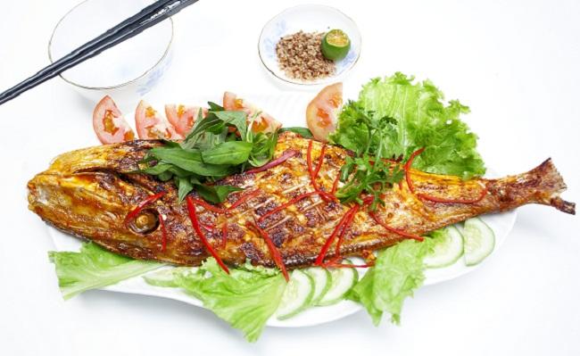 Cá Nướng Tám Yến