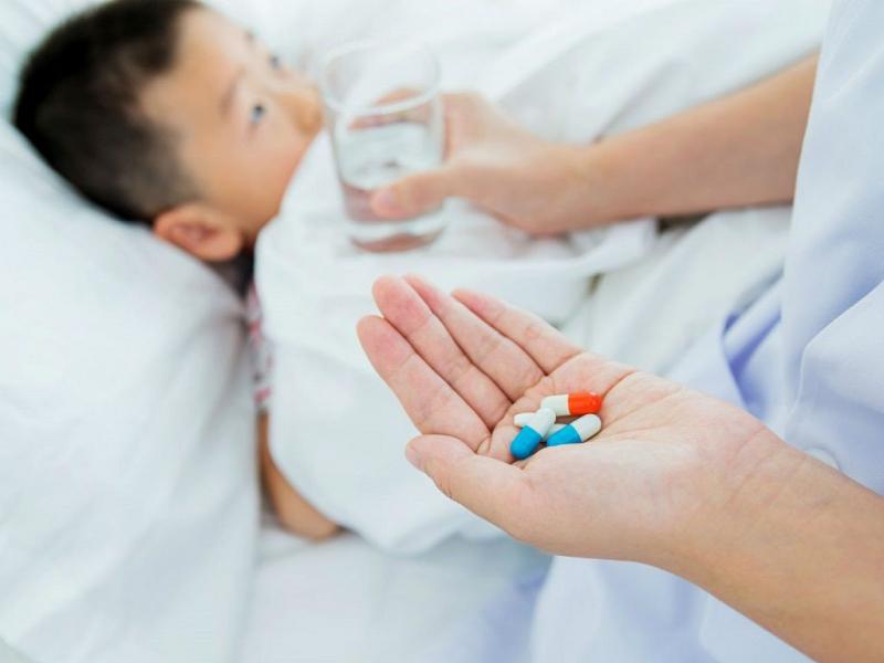Liều dùng: Trẻ  < 18kg: 0,5mg x 2 lần/ngày