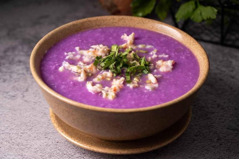 Canh khoai mỡ với tôm khô