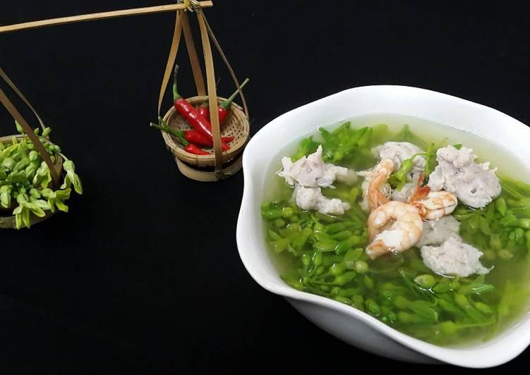 Canh thiên lý nấu tôm