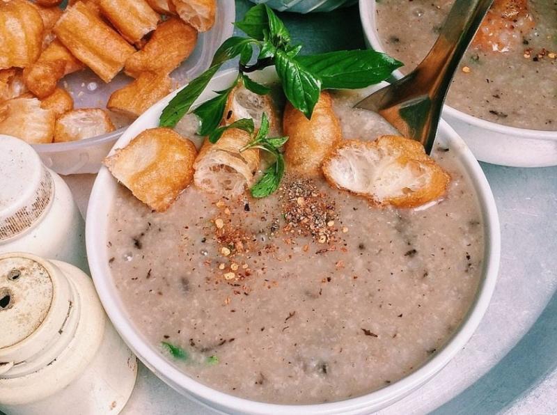 Quán Cháo Lòng - Trần Hưng Đạo