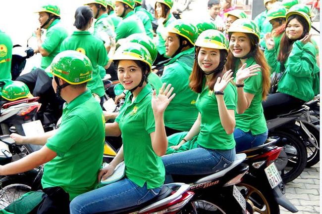Chạy Grabbike, UberMoto