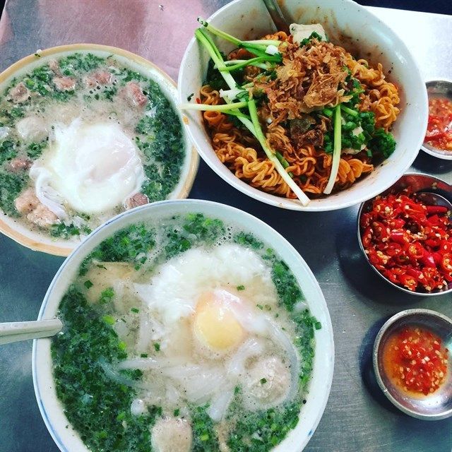 Cô Liễu - Bún Nước Lèo