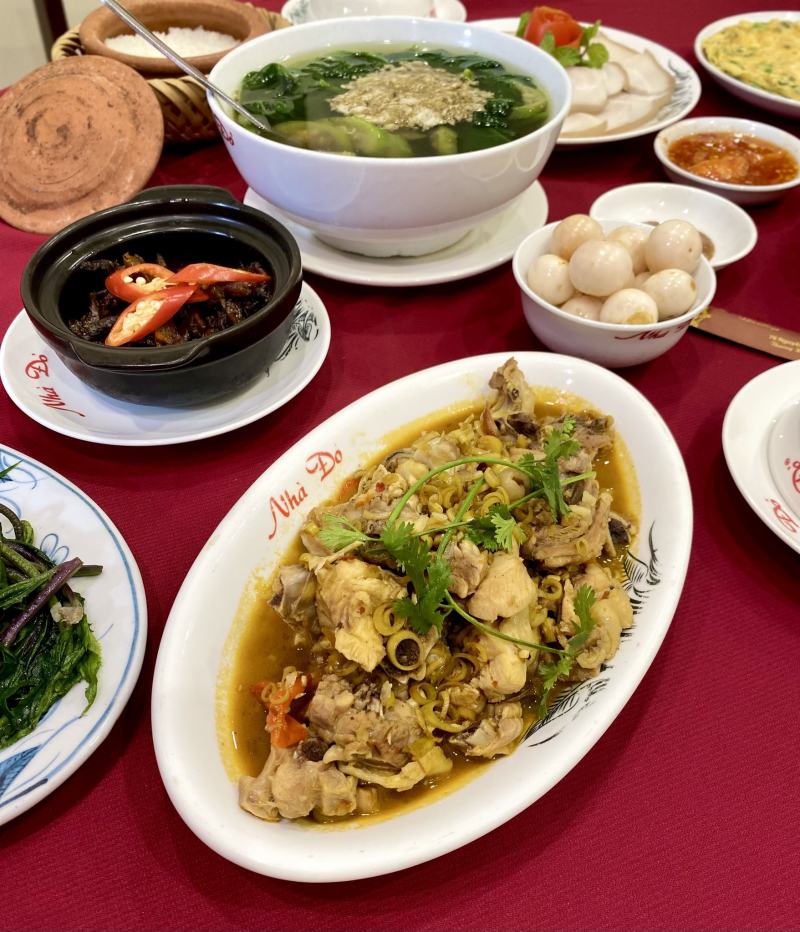 Cơm Niêu Nhà Đỏ 2