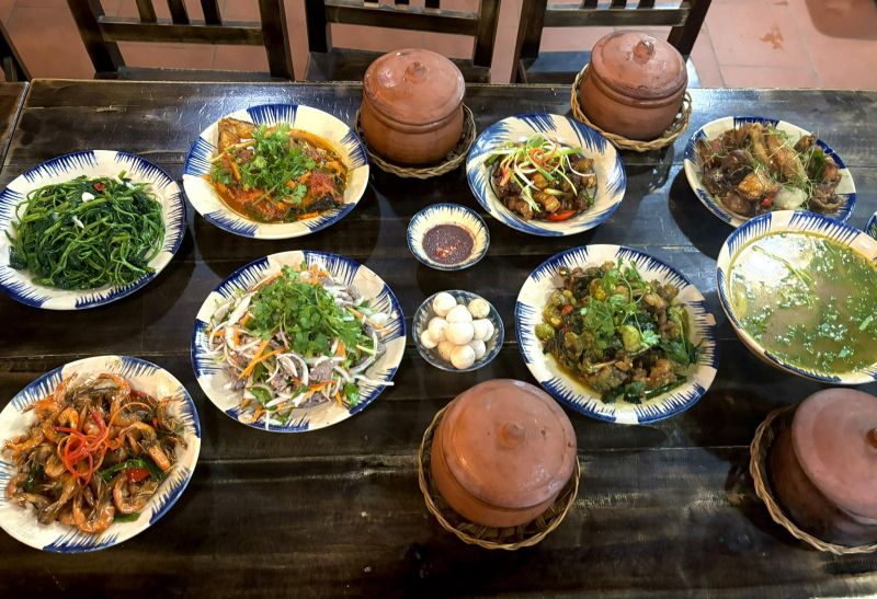 Cơm Quê Bà Ngoại